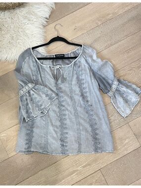 Embroidered Fairy Romantic Boho Bell Sleeve Gray Viscose Blouse (S)